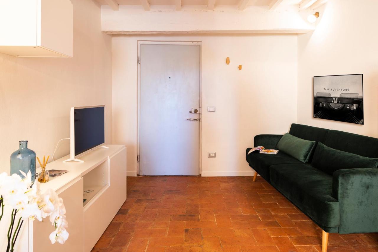 Orange Tuscany Flat San Miniato Exterior photo